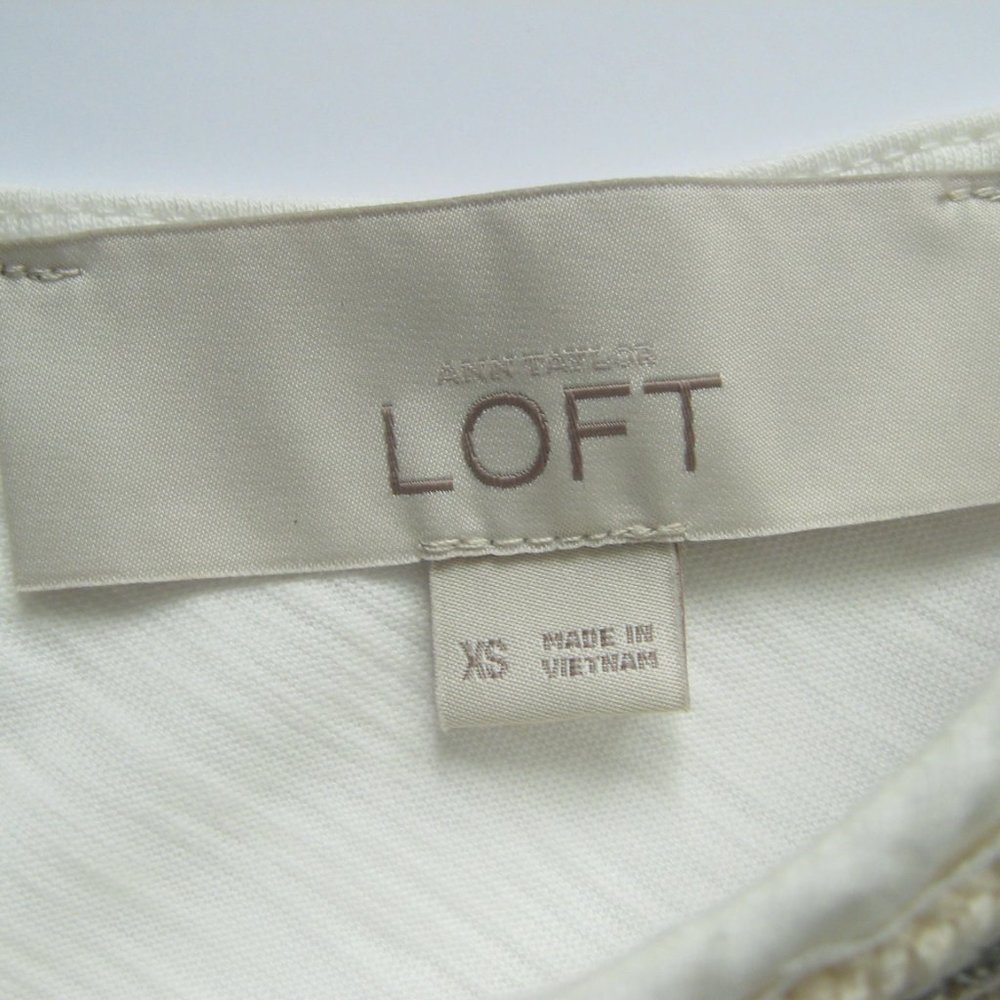 ANN TAYLOR LOFT White and cream embellished top - Picture 3 of 7